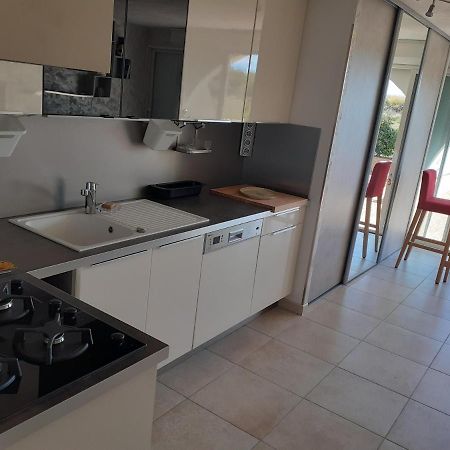 App 4 pers, accès direct plage, parking, Terrasse Agde Esterno foto