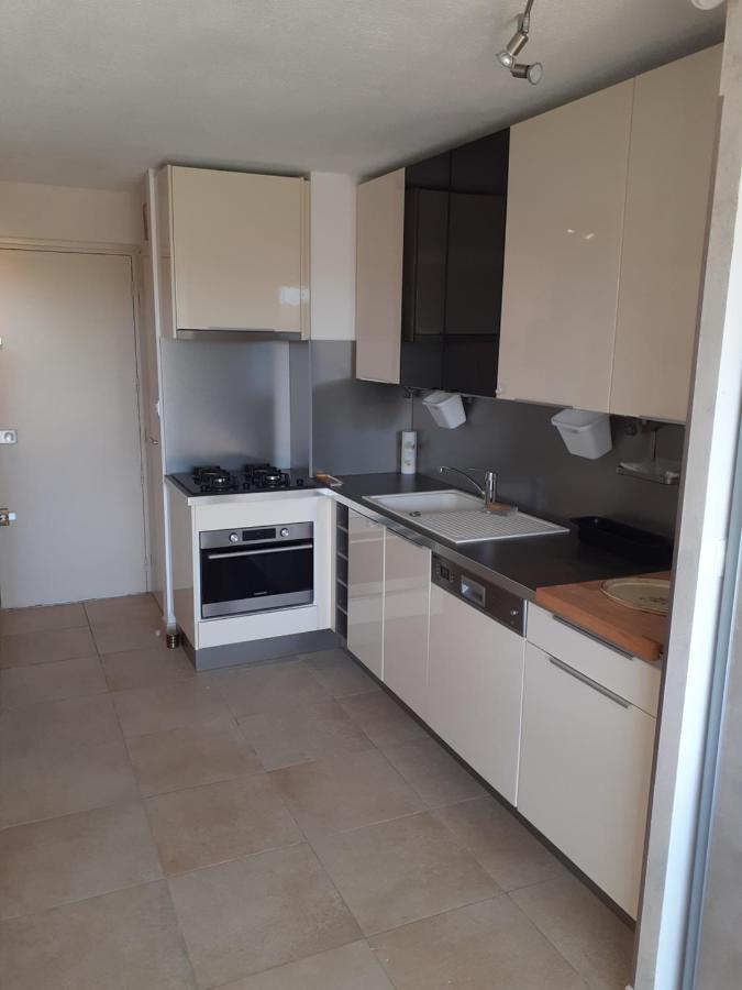 App 4 pers, accès direct plage, parking, Terrasse Agde Esterno foto